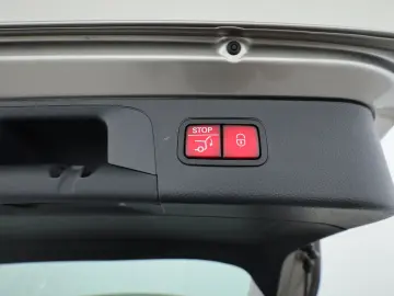 MERCEDES-BENZ GLC 300 de 4M AMG