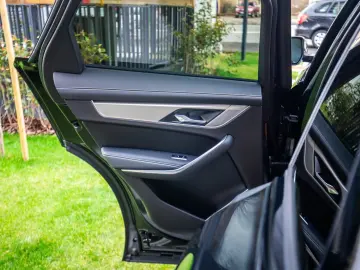 Jaguar F- Pace P250 R-Dynamic  SE