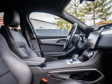 Jaguar F- Pace P250 R-Dynamic  SE