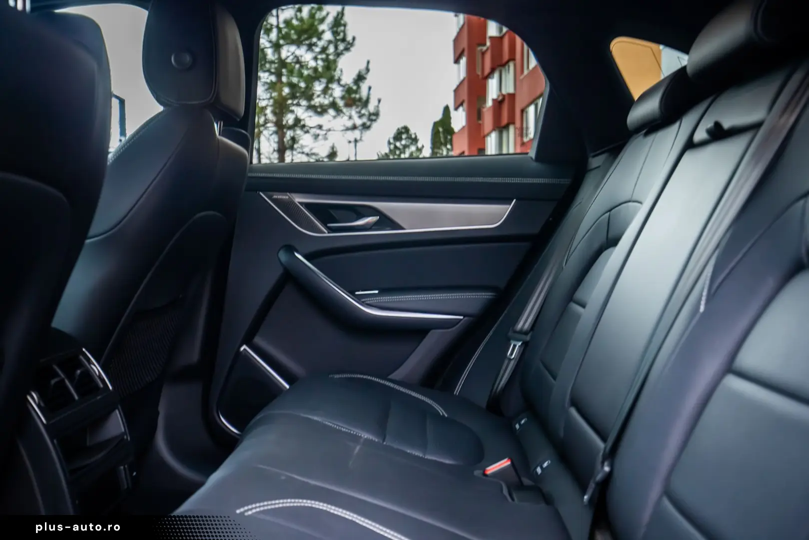 Jaguar F- Pace P250 R-Dynamic  SE