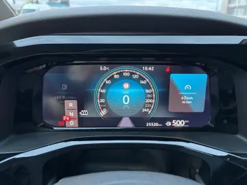 VW T7 Multivan 2.0 TDI DSG LED KAMERA TISCH