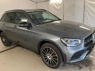 MERCEDES-BENZ GLC 300 e 4M AMG-Line