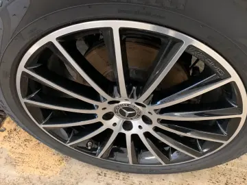 MERCEDES-BENZ GLC 300 e 4M AMG-Line