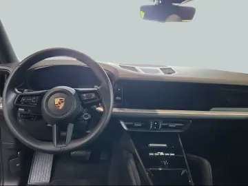 Porsche Cayenne InnoDrive Luftfederung 21-Zoll