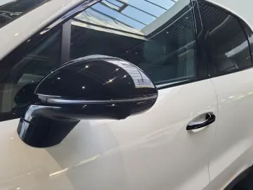 Porsche Cayenne InnoDrive Luftfederung 21-Zoll