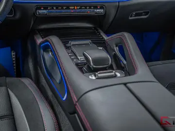 MERCEDES-BENZ GLE 53 AMG HYBRID