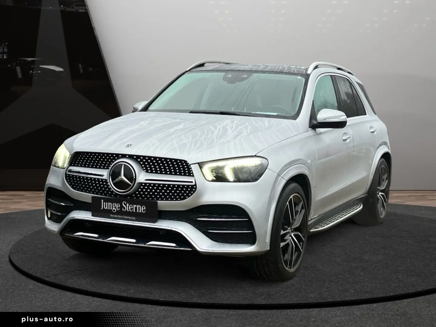 MERCEDES-BENZ GLE 400 d 4M AMG PANO AHK MULTIBEAM 360 MEMO