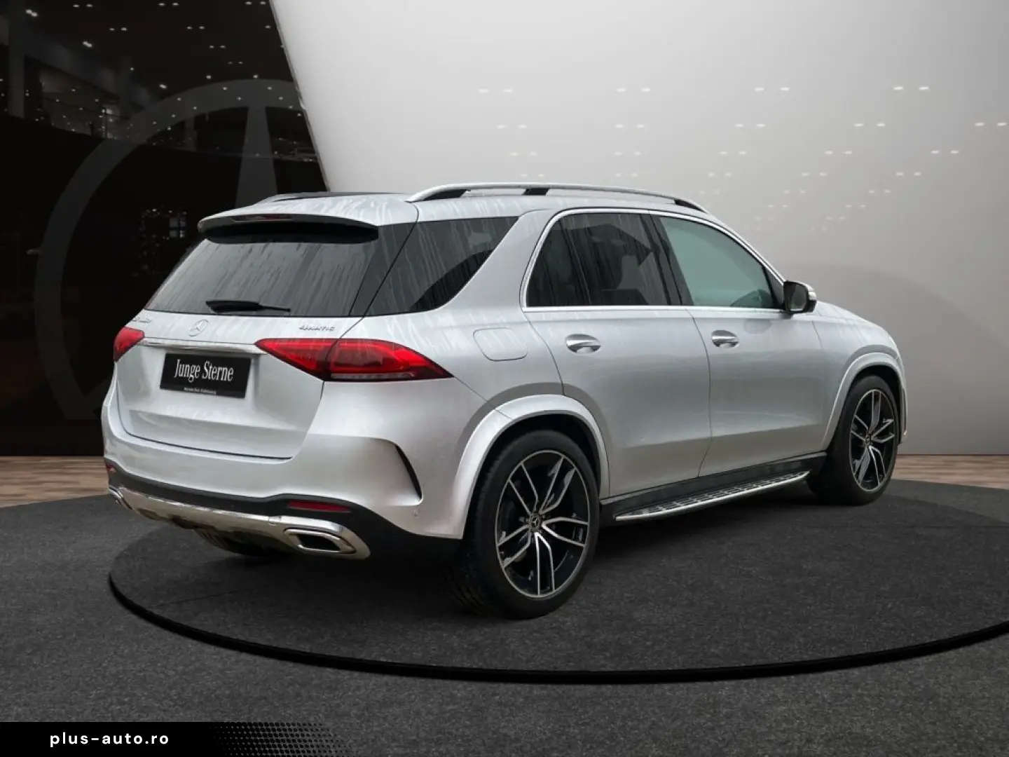 MERCEDES-BENZ GLE 400 d 4M AMG PANO AHK MULTIBEAM 360 MEMO