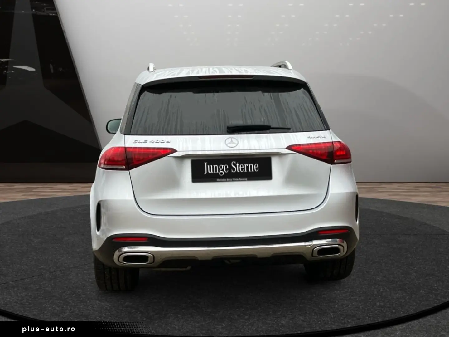 MERCEDES-BENZ GLE 400 d 4M AMG PANO AHK MULTIBEAM 360 MEMO