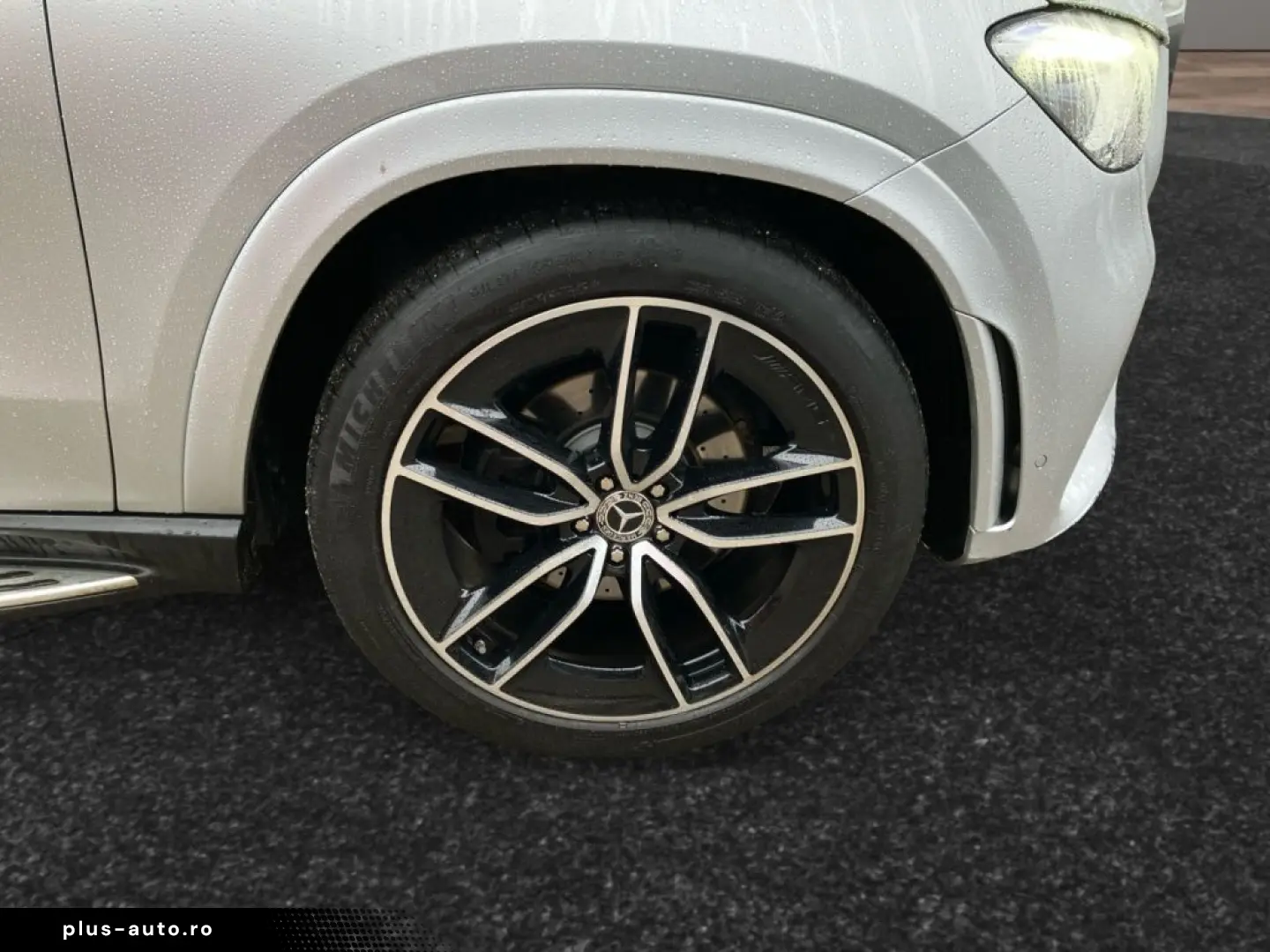 MERCEDES-BENZ GLE 400 d 4M AMG PANO AHK MULTIBEAM 360 MEMO