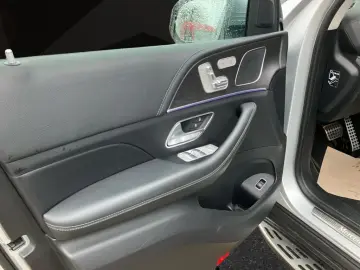 MERCEDES-BENZ GLE 400 d 4M AMG PANO AHK MULTIBEAM 360 MEMO