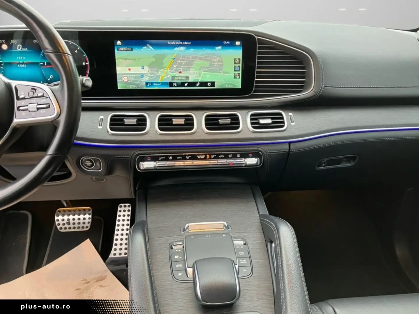 MERCEDES-BENZ GLE 400 d 4M AMG PANO AHK MULTIBEAM 360 MEMO