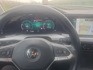 VW GOLF 8 2.0 TDI AUTOMAT