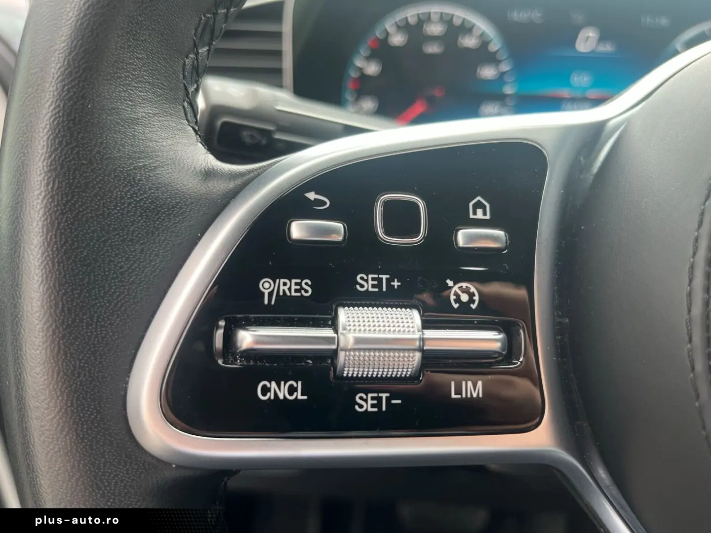 MERCEDES-BENZ GLE 350 d 4M AMGPamo.-Dach Airmatic