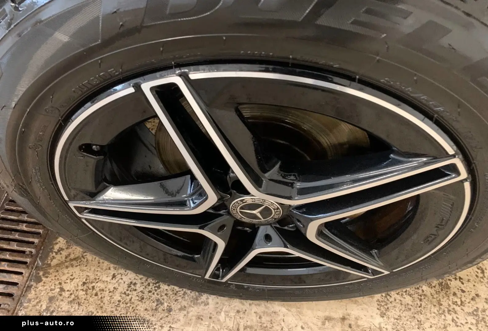 MERCEDES-BENZ GLC 300 e 4M 2x AMG Line