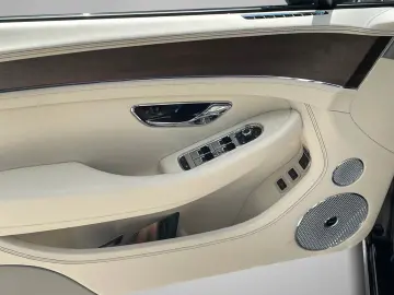 BENTLEY Continental GTC -