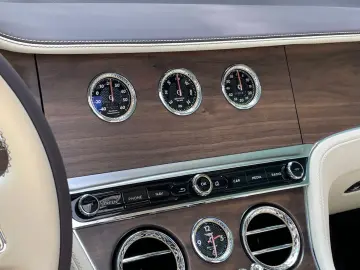 BENTLEY Continental GTC -