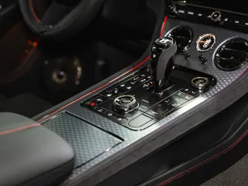 BENTLEY Continental GT Speed V8 Hybrid First Edition