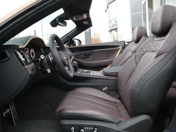 BENTLEY Continental GTC V8 Hybrid Mulliner
