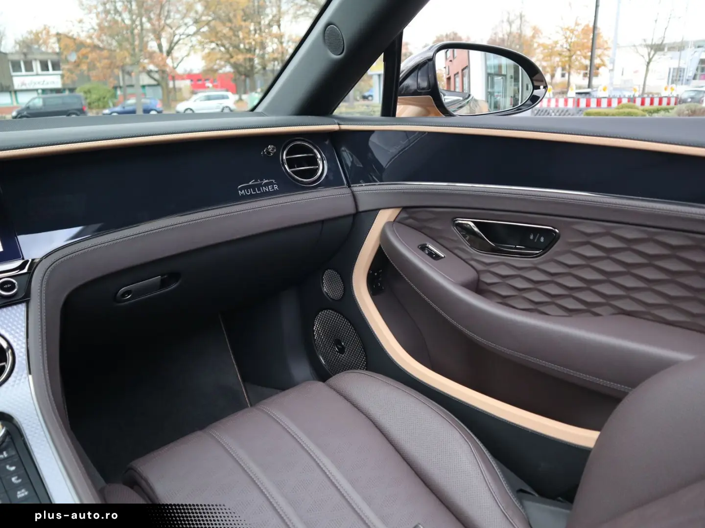 BENTLEY Continental GTC V8 Hybrid Mulliner