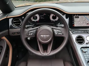 BENTLEY Continental GTC V8 Hybrid Mulliner