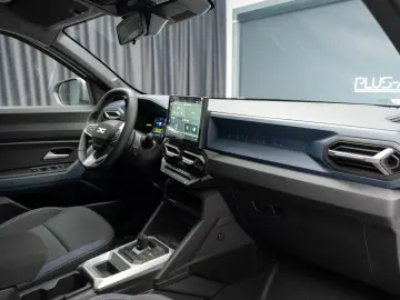 Dacia Duster 4x4 Hybrid GPL Automata model 2026