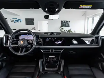 Porsche Cayenne E-Hybrid HA-Lenk HeadUp Luft