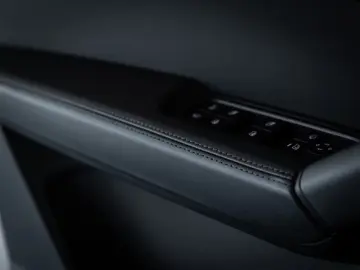 Porsche Cayenne E-Hybrid HA-Lenk HeadUp Luft