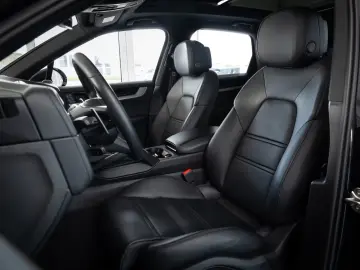 Porsche Cayenne E-Hybrid HA-Lenk HeadUp Luft