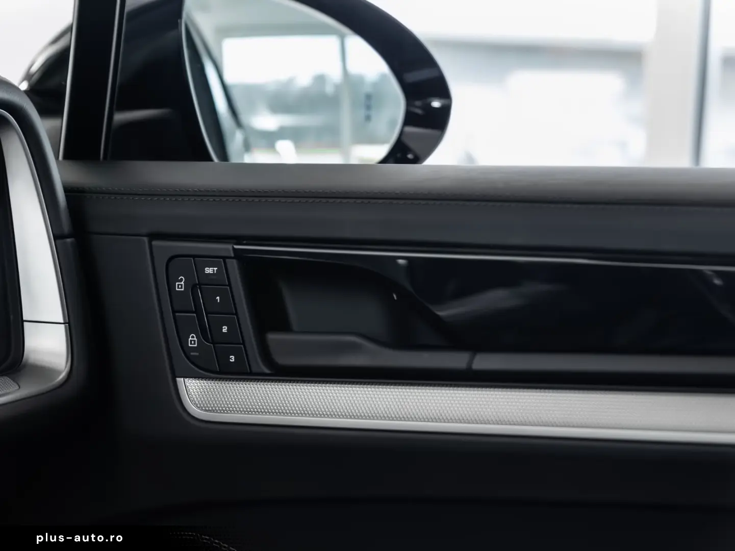 Porsche Cayenne E-Hybrid HA-Lenk HeadUp Luft