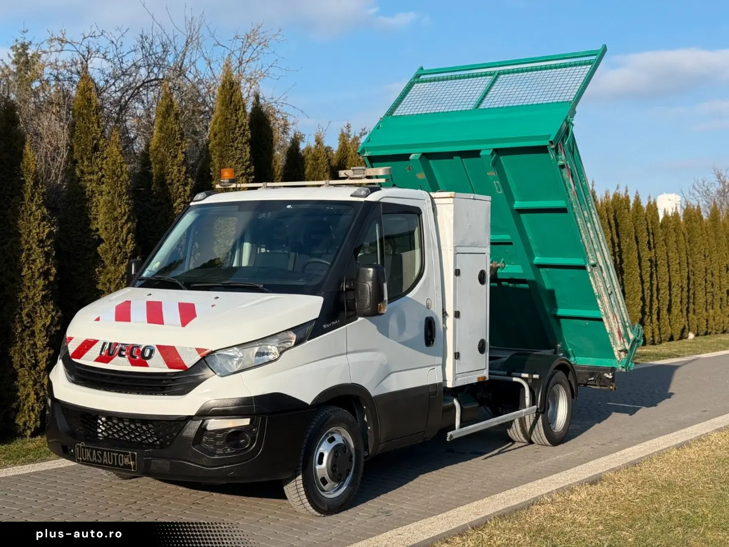 IVECO 35 C 16 TIPPER TOOL BOX