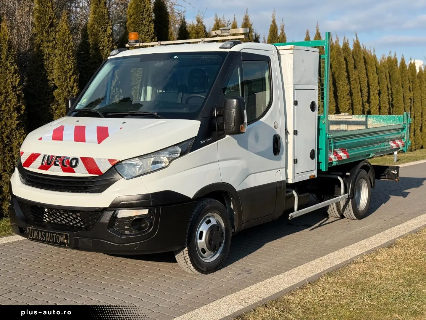 IVECO 35 C 16 TIPPER TOOL BOX