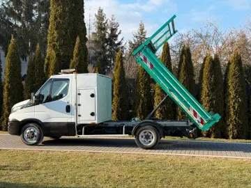 IVECO 35 C 16 TIPPER TOOL BOX