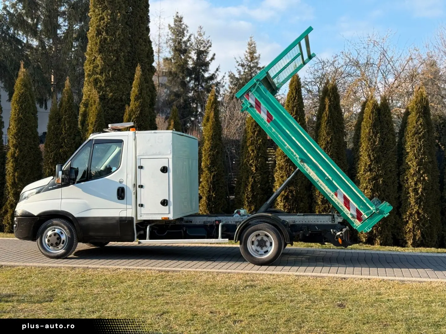 IVECO 35 C 16 TIPPER TOOL BOX