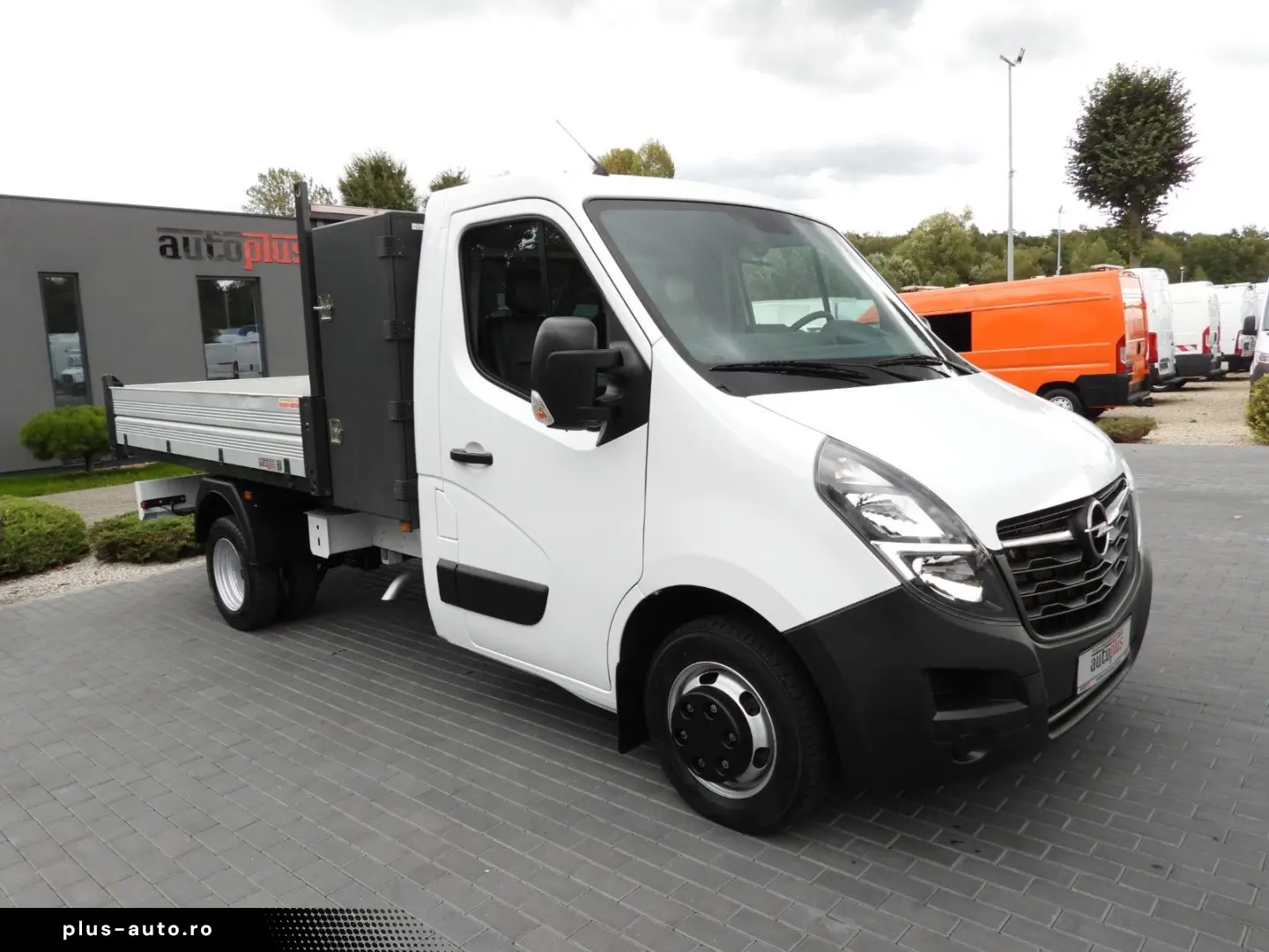 OPEL MOVANO KIPPER NAVIGATION ZWILLINGSRÄDER