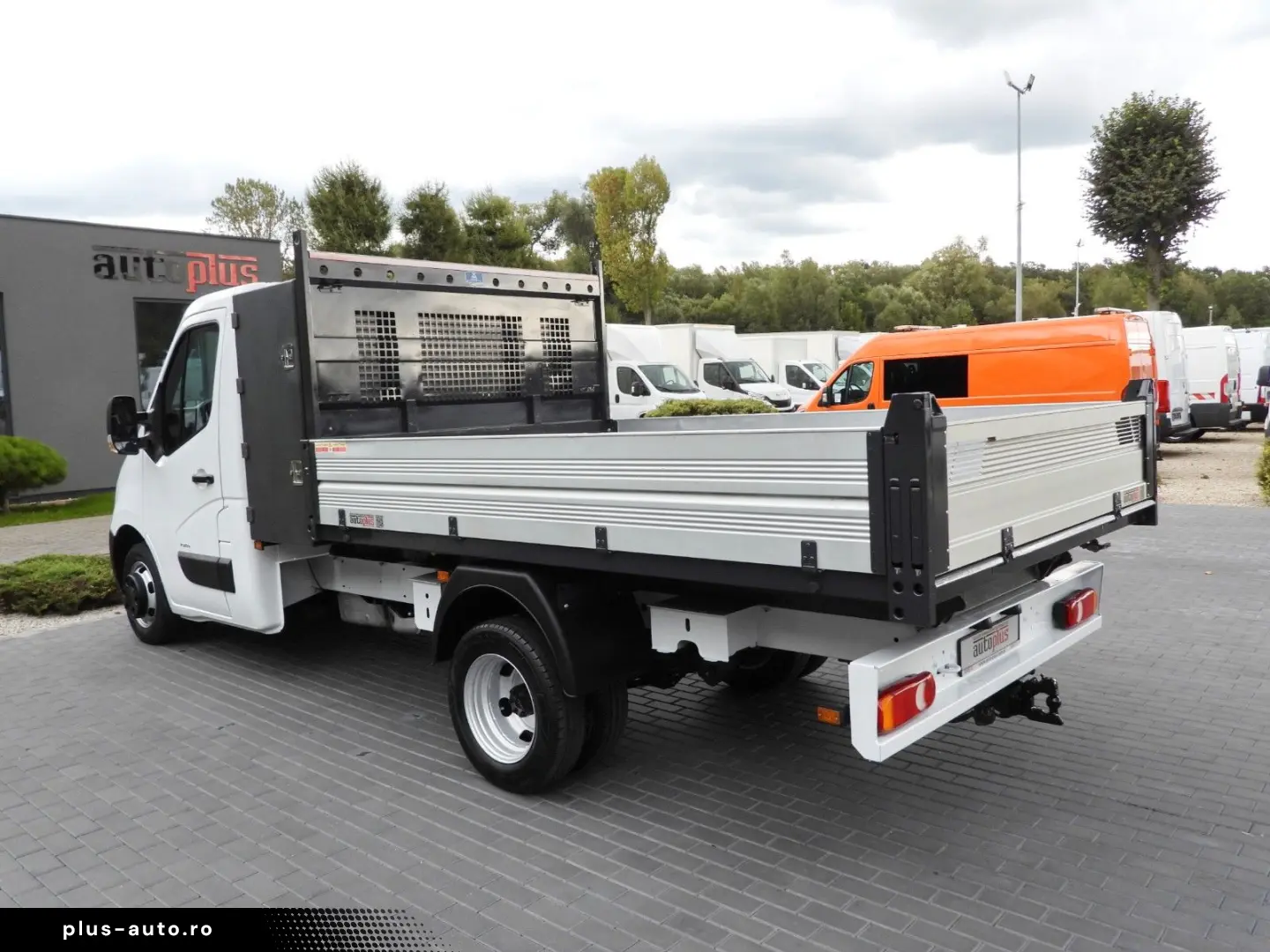 OPEL MOVANO KIPPER NAVIGATION ZWILLINGSRÄDER