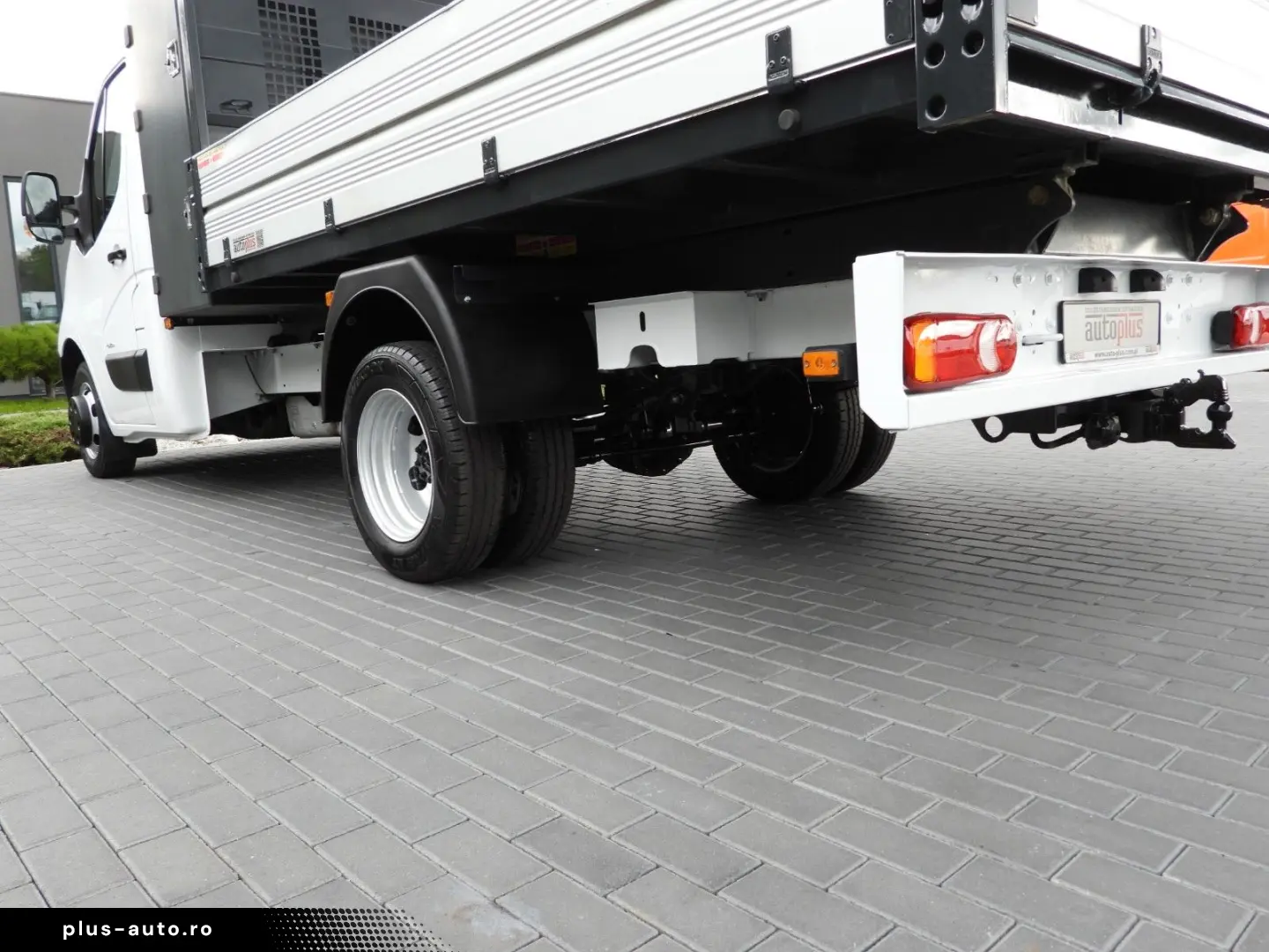 OPEL MOVANO KIPPER NAVIGATION ZWILLINGSRÄDER