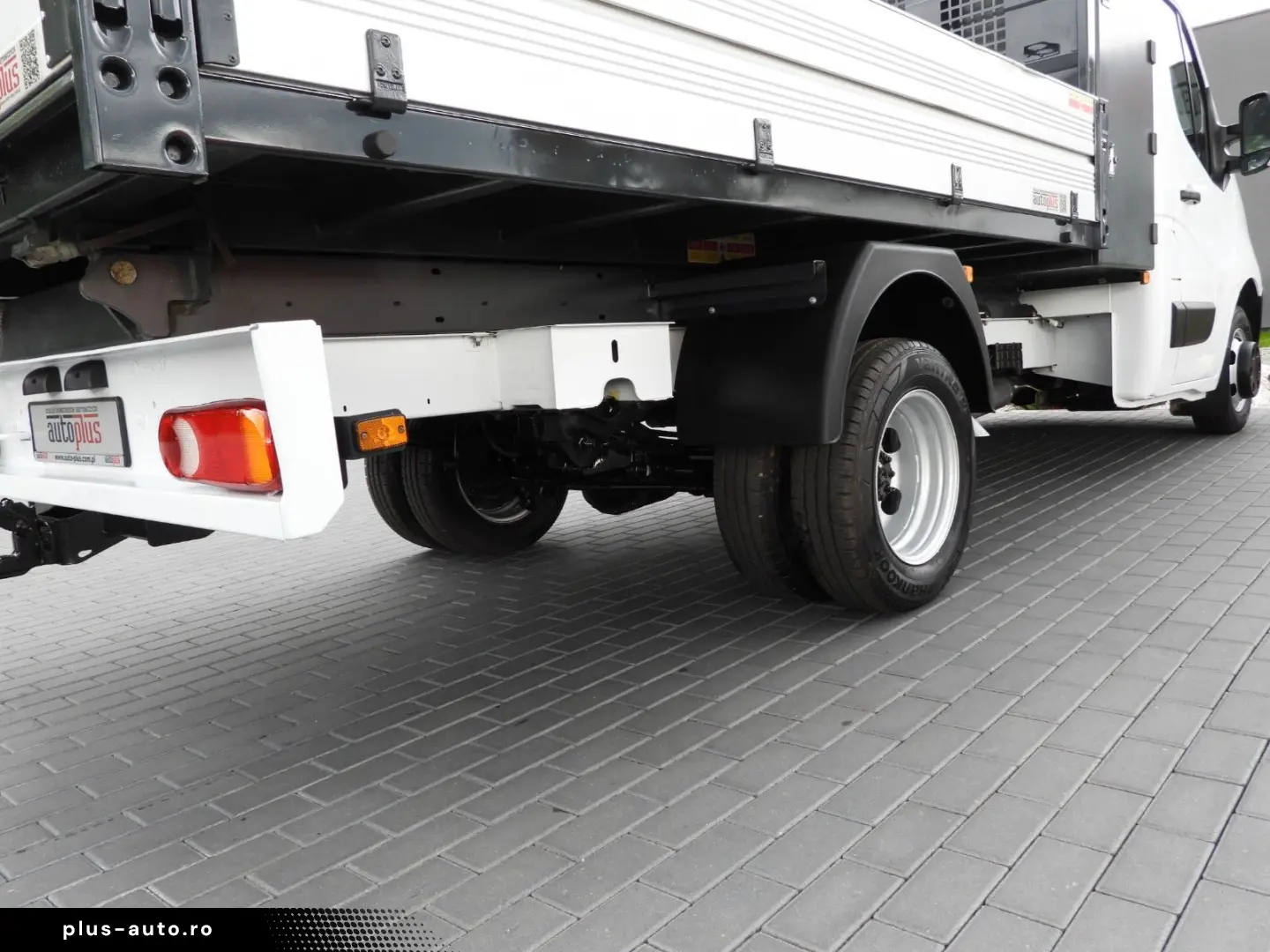 OPEL MOVANO KIPPER NAVIGATION ZWILLINGSRÄDER