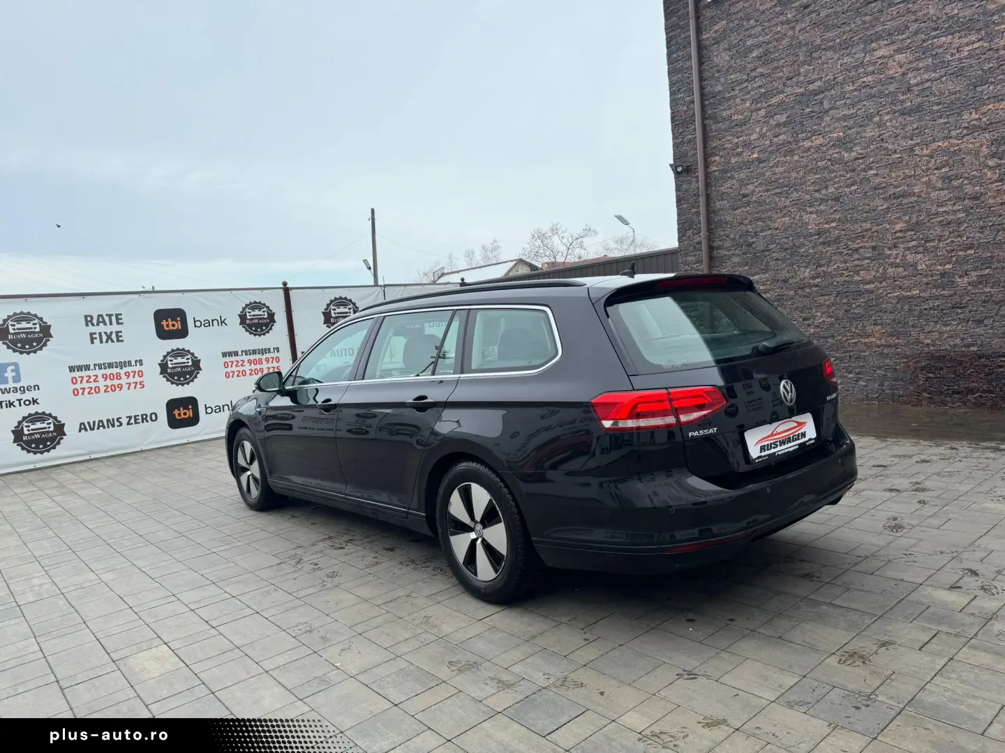 Volkswagen PASSAT 2016