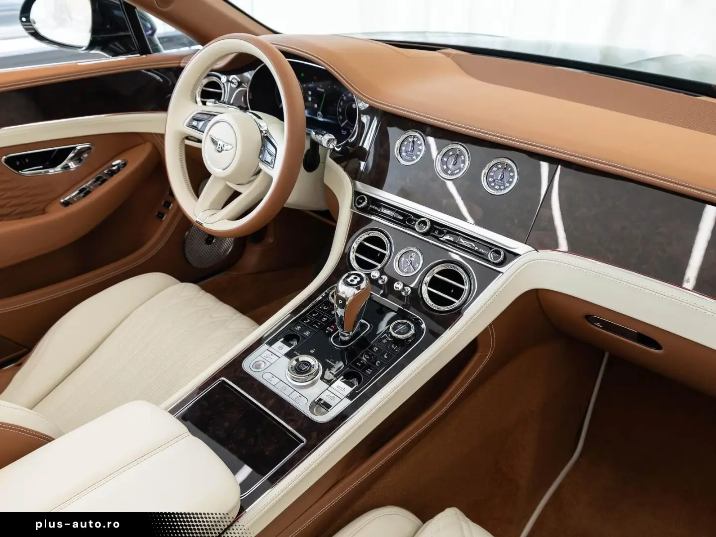 Bentley Continental GTC Azure (MY26) Hybrid