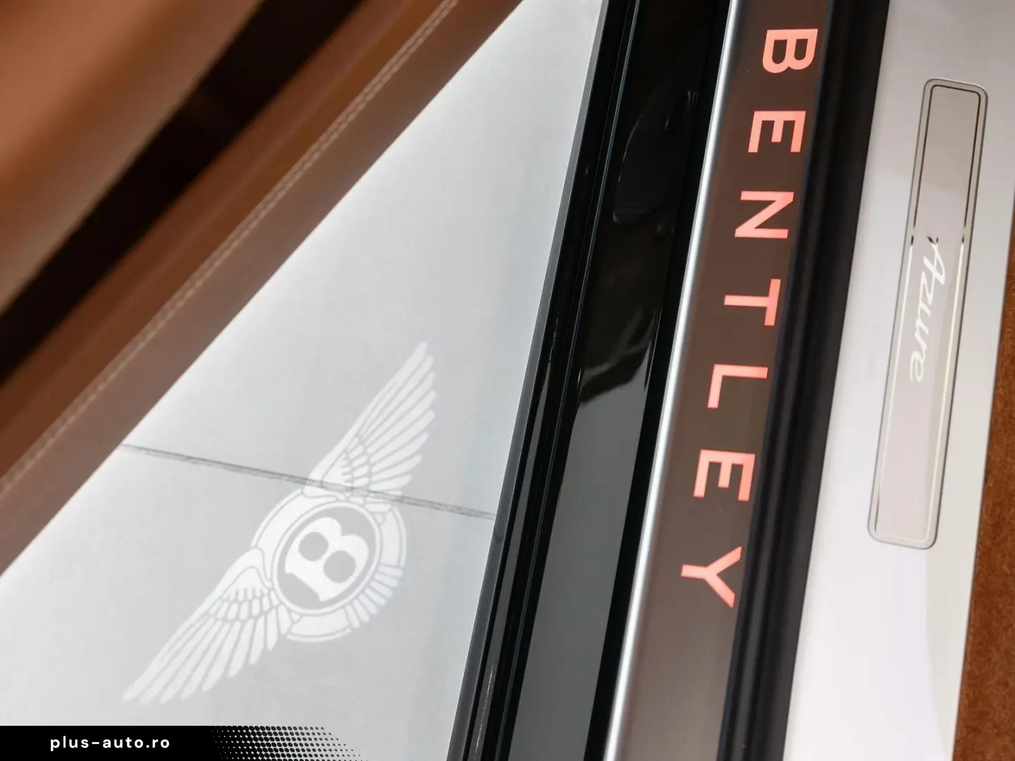 Bentley Continental GTC Azure (MY26) Hybrid