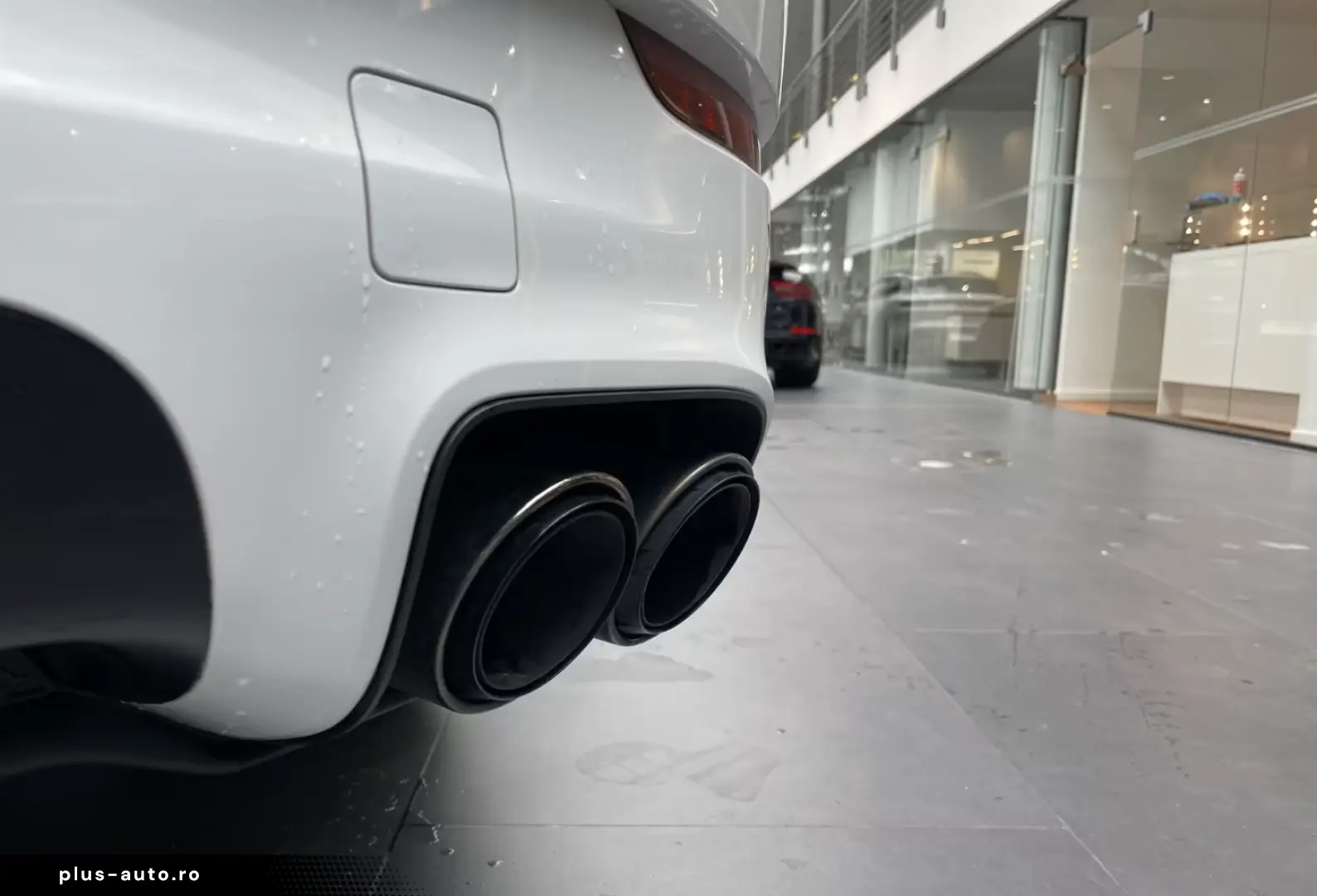 Porsche Cayenne Coupe InnoDrive Head-Up Surround-