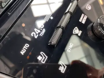 Porsche Cayenne Coupe InnoDrive Head-Up Surround-