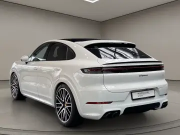 Porsche Cayenne Coupe InnoDrive Head-Up Surround-