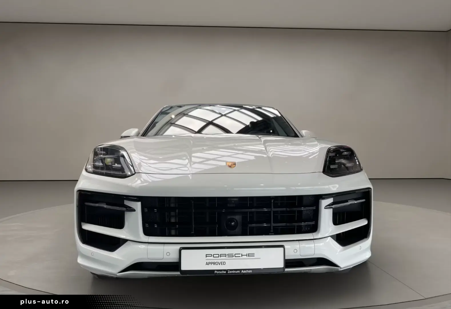 Porsche Cayenne Coupe InnoDrive Head-Up Surround-