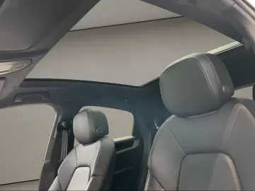 Porsche Cayenne Coupe InnoDrive Head-Up Surround-