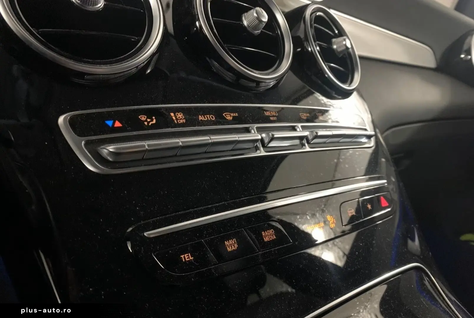 MERCEDES-BENZ GLC 300 e 4M AMG