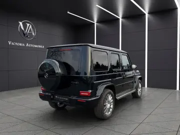 MERCEDES-BENZ G 400d