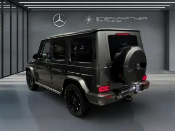 MERCEDES-BENZ G 500 AMG