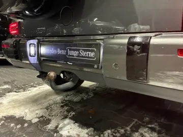 MERCEDES-BENZ G 500 AMG